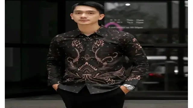 Stylish dengan Kemeja Motif Leopard
